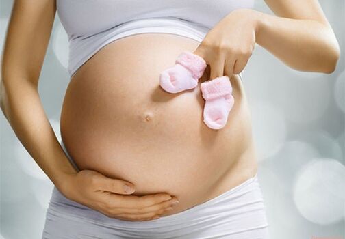 unha muller embarazada pásalle papilomas ao seu bebé