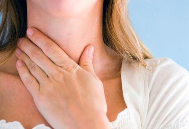 dor de garganta con papilomatose da larinxe